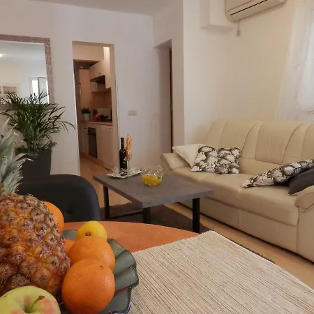 Melody Apartment Porec Exterior photo